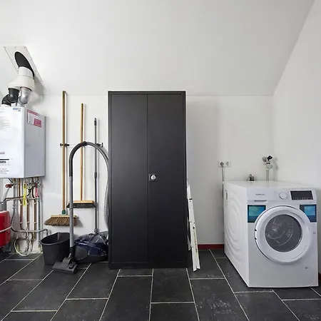 In Limburg With Sauna & Pool * Roggel