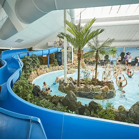 In Limburg With Sauna & Pool