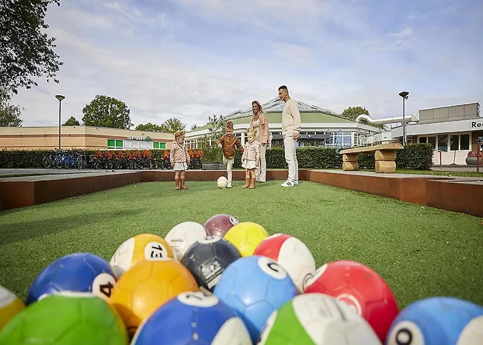 In Limburg With Sauna & Pool Villa *