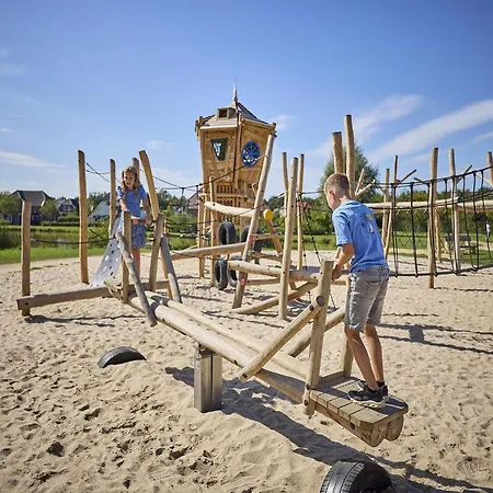 In Limburg With Sauna & Pool Roggel