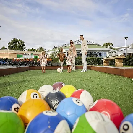 In Limburg With Sauna & Pool Villa *